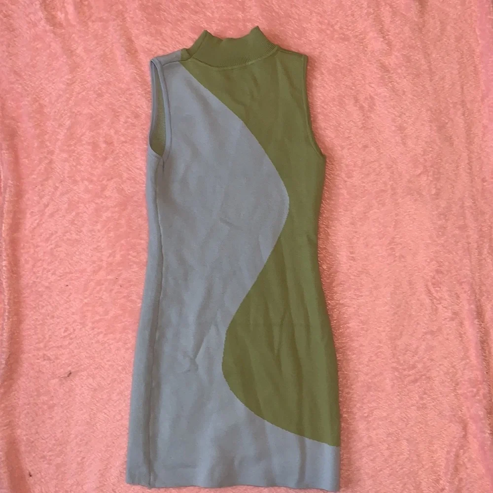 Groovy 60s Knit Mod Dress - Picture 4 of 4
